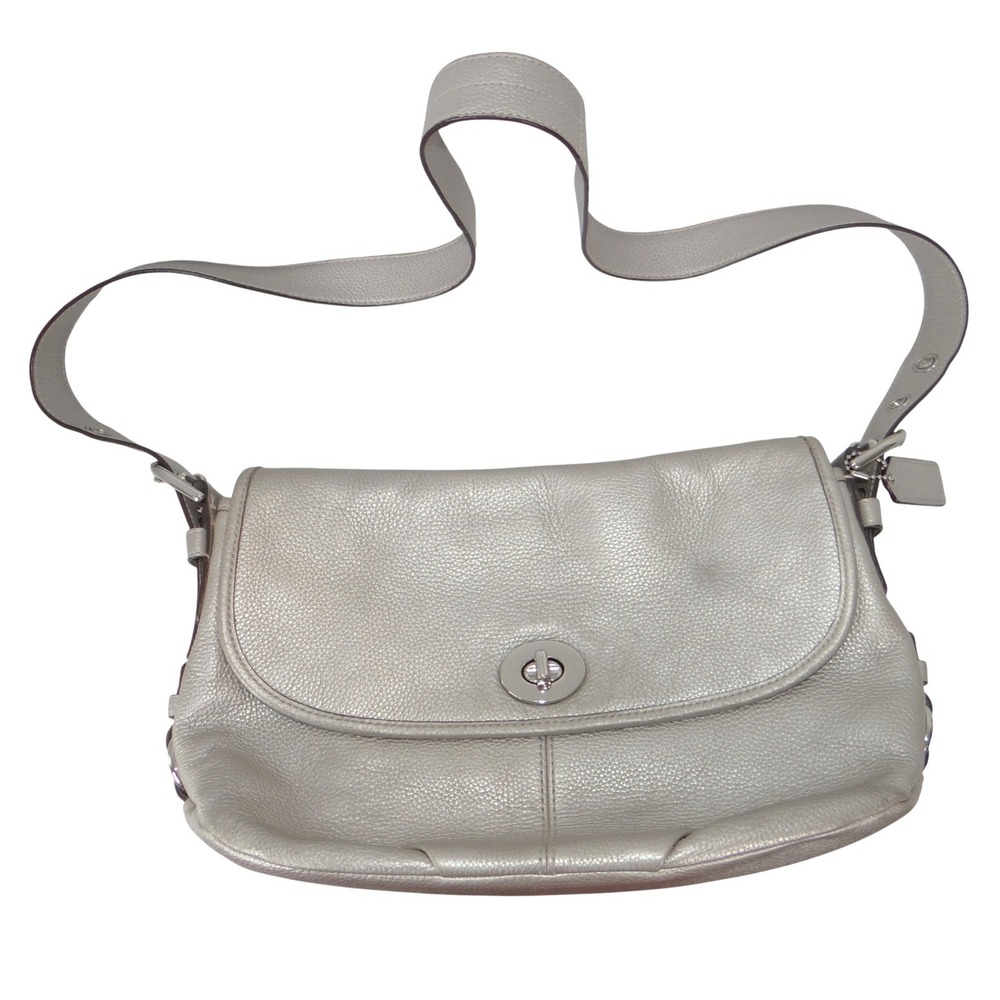 Coach Penelope Metallic‎ Champagne Leather Shoulder Bag Turnlock F15170 Womens